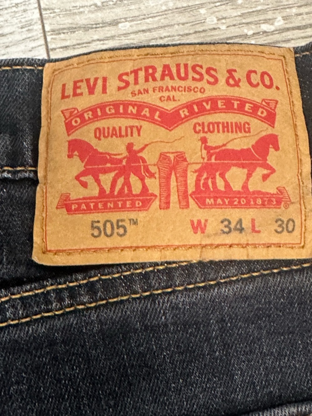 Levi's Men’s 505 Black Straight Jeans 34X30 - Picture 3 of 7